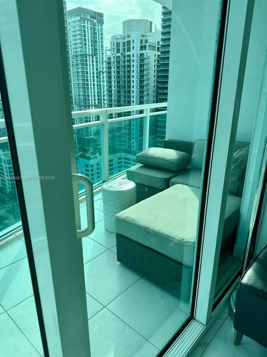 image The Plaza on Brickell West8