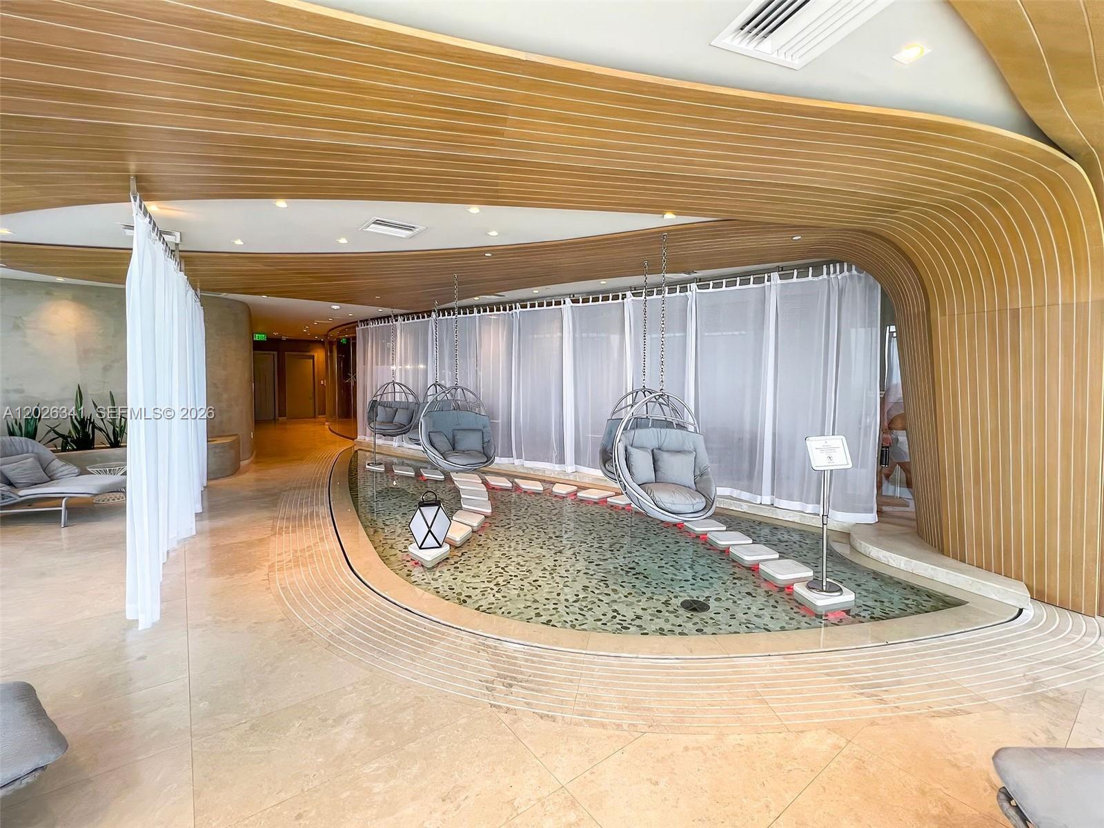 1000 Brickell Plz #2111 Miami, FL 33131