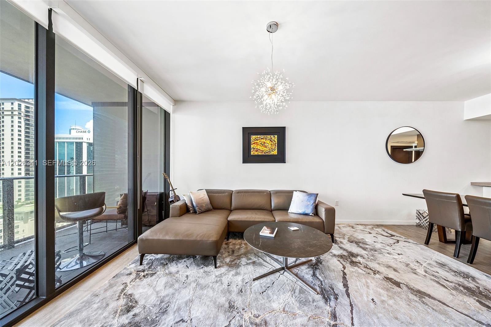1000 Brickell Plz #2111 Miami, FL 33131