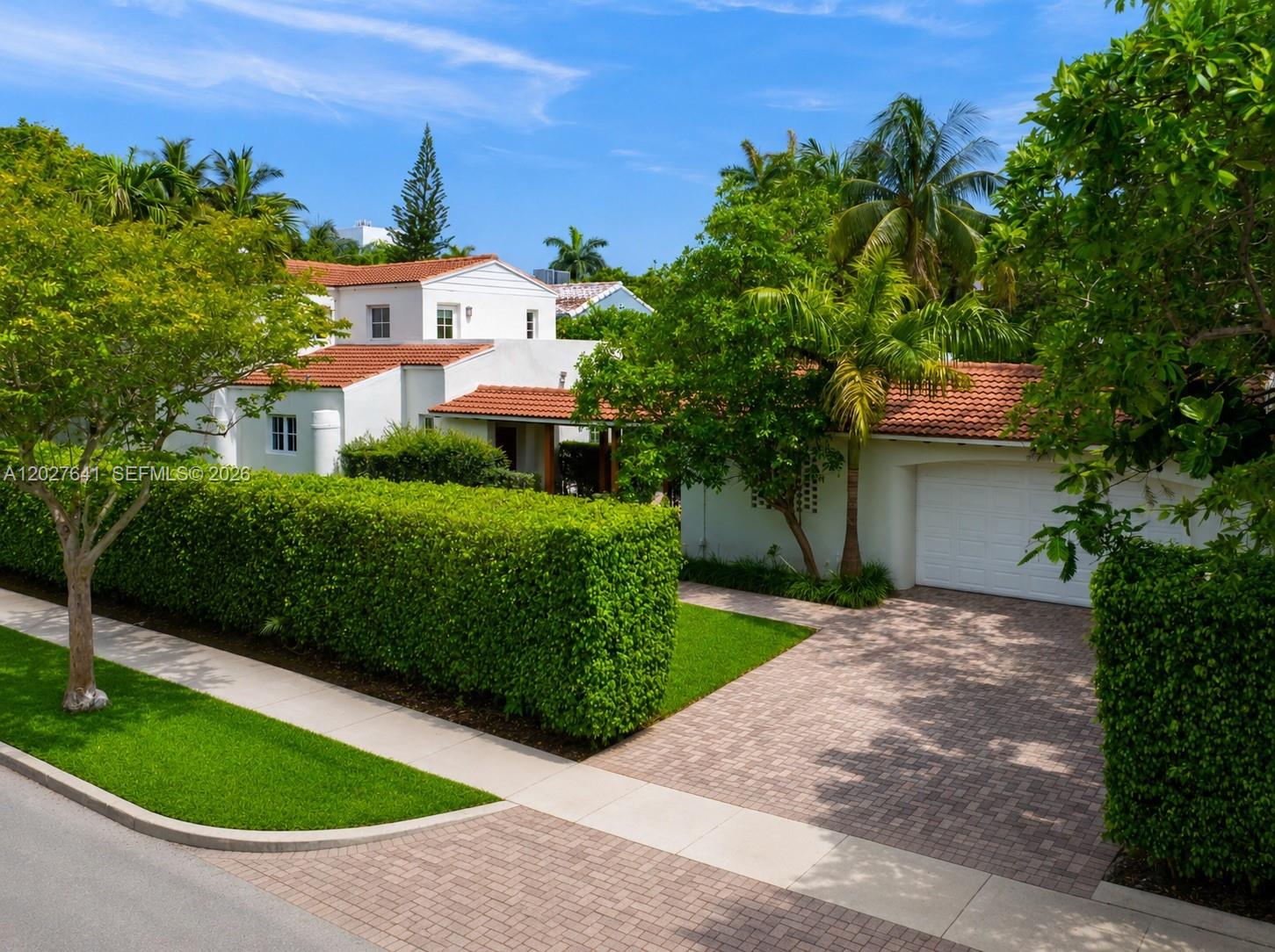 1776 Michigan Ave Miami Beach, FL 33139
