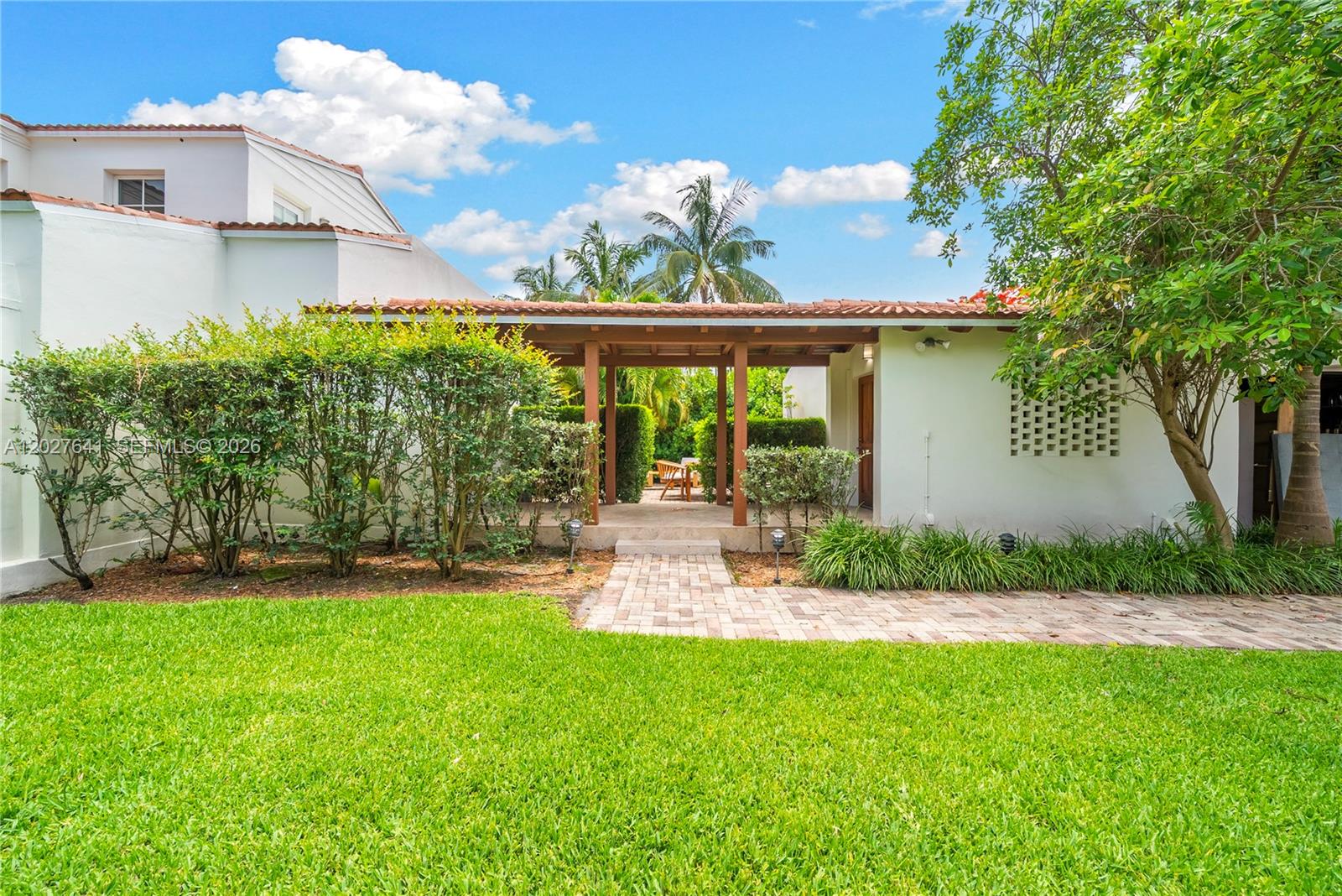 1776 Michigan Ave Miami Beach, FL 33139