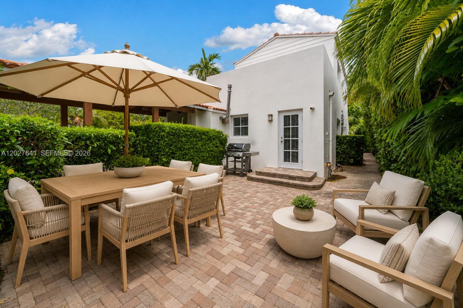 1776 Michigan Ave Miami Beach, FL 33139