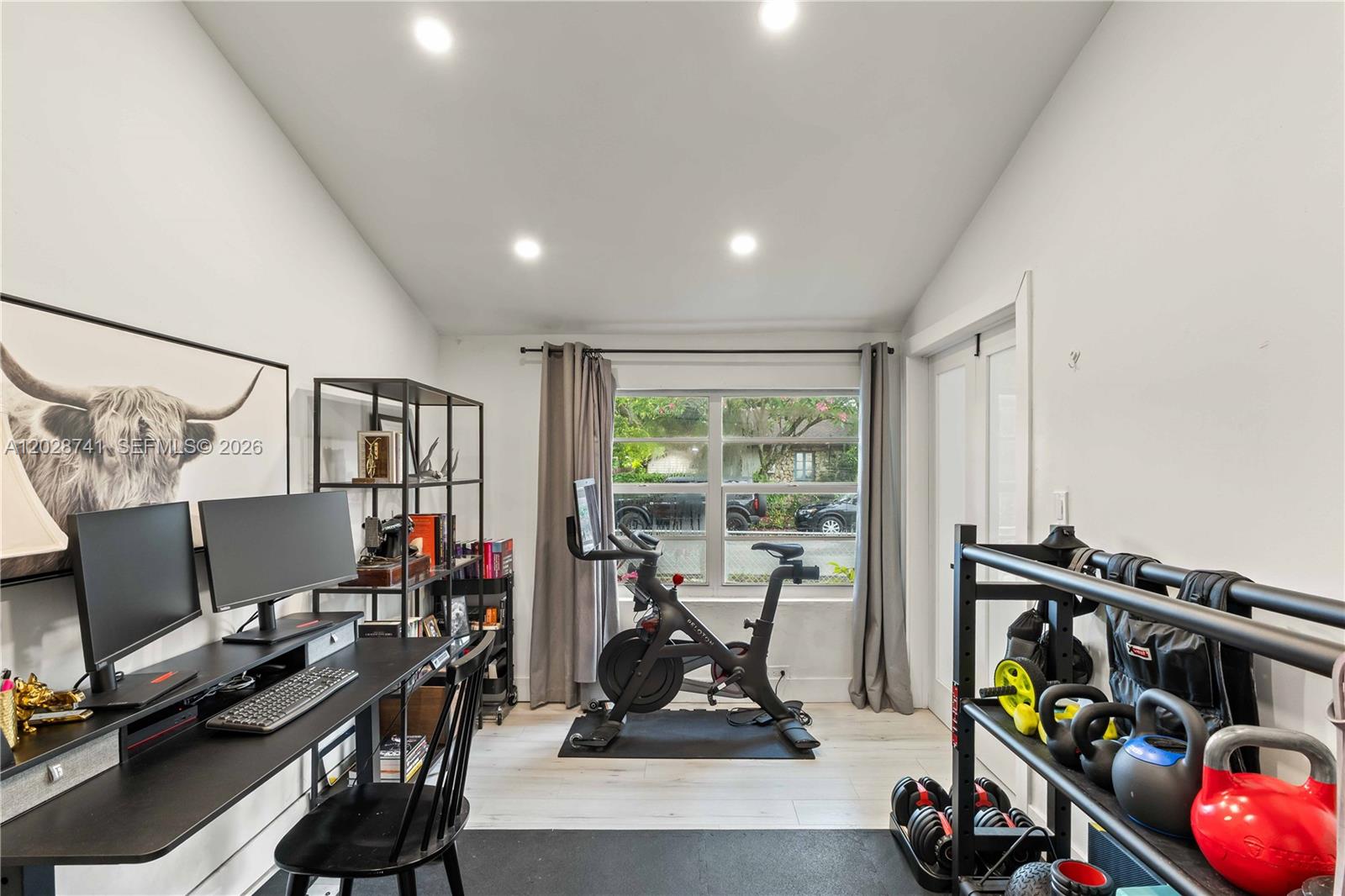 1450 SW 25th Ave Miami, FL 33145