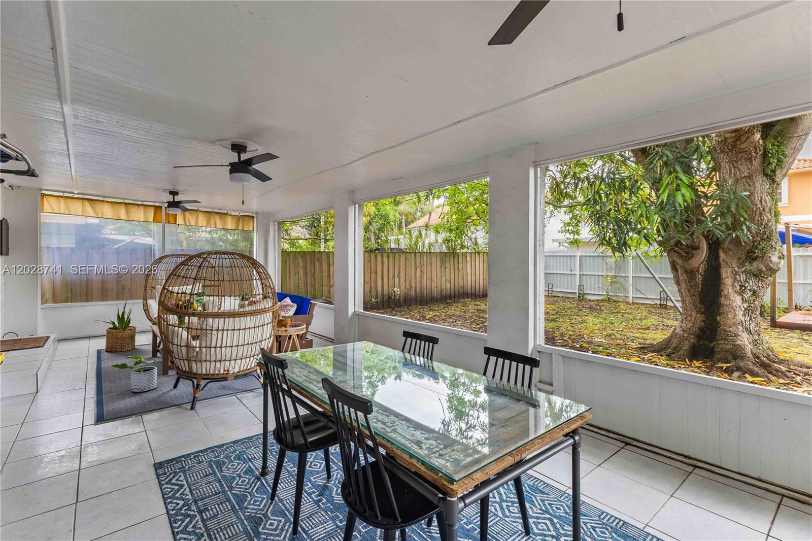 1450 SW 25th Ave Miami, FL 33145