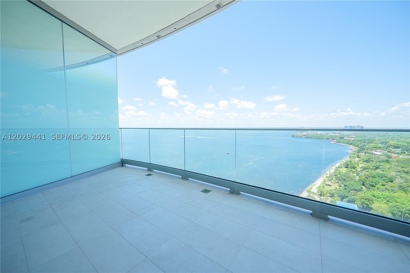 175 SE 25th Rd #2103 Miami, FL 33129