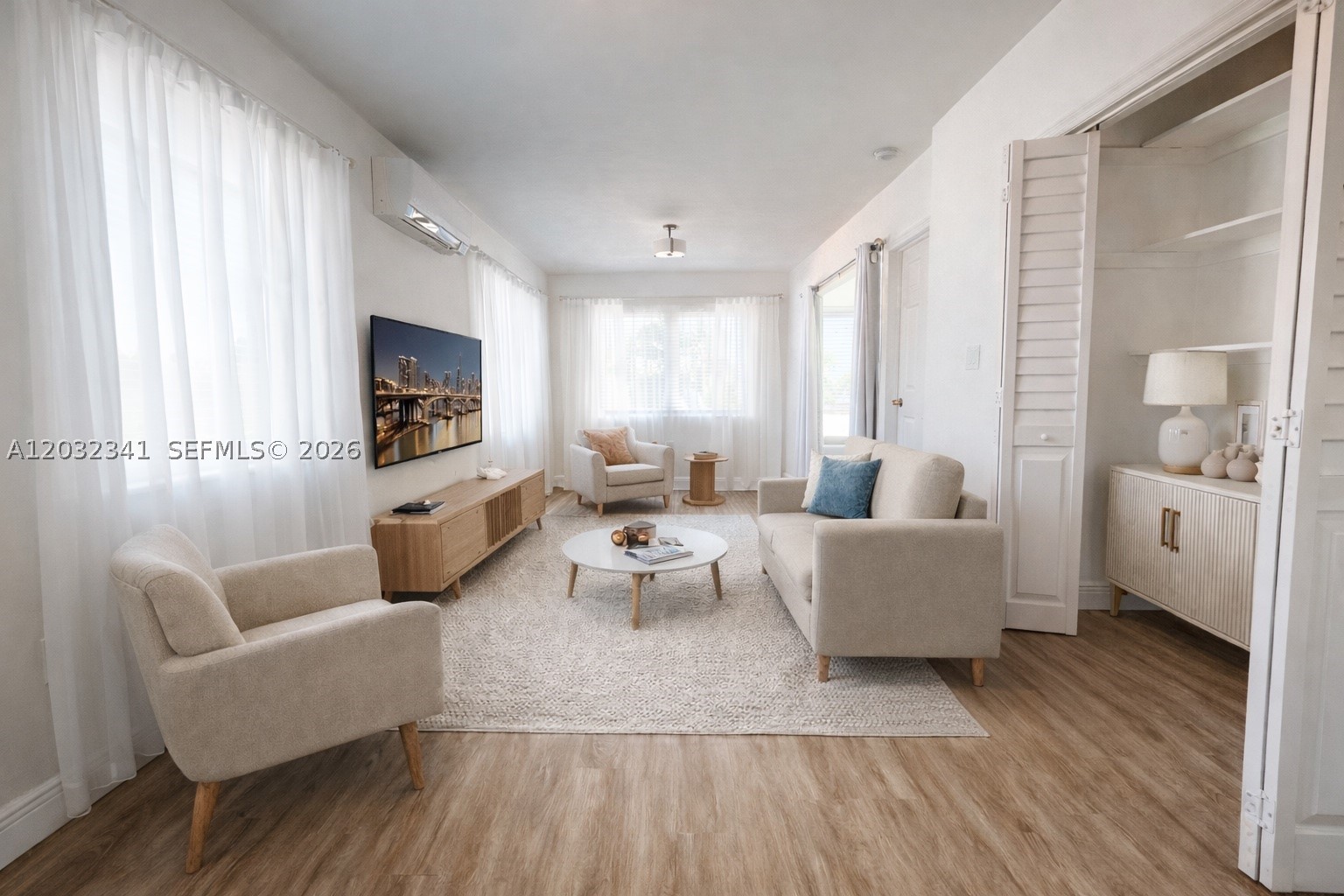 350 Minorca Ave #2