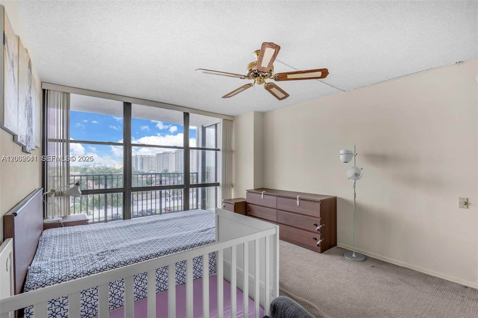 1000 Parkview Dr #715 Hallandale Beach, FL 33009