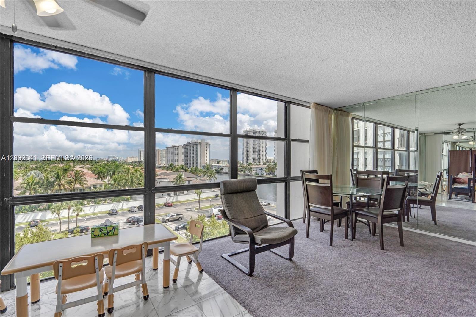 1000 Parkview Dr #715 Hallandale Beach, FL 33009