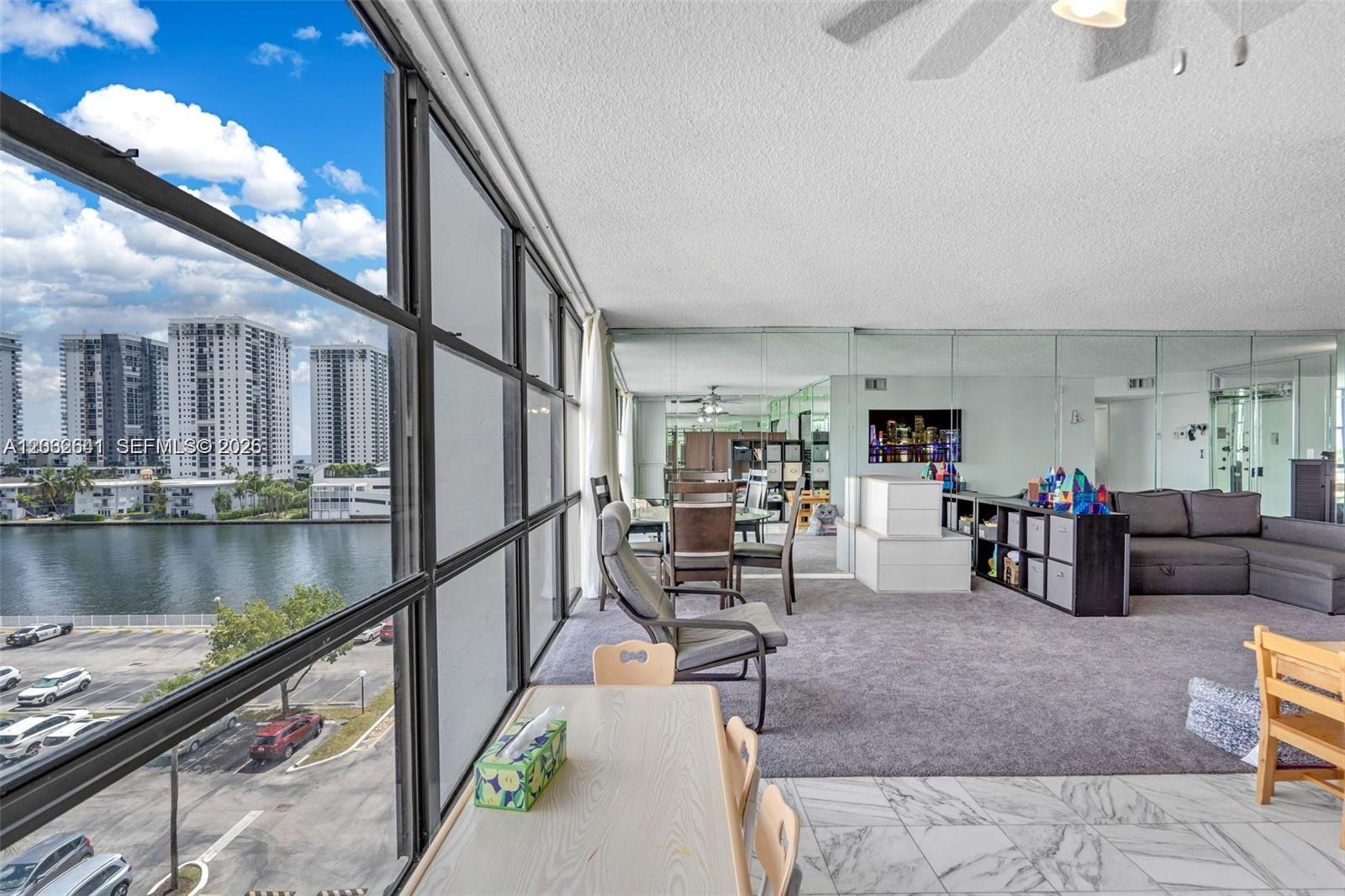 1000 Parkview Dr #715 Hallandale Beach, FL 33009