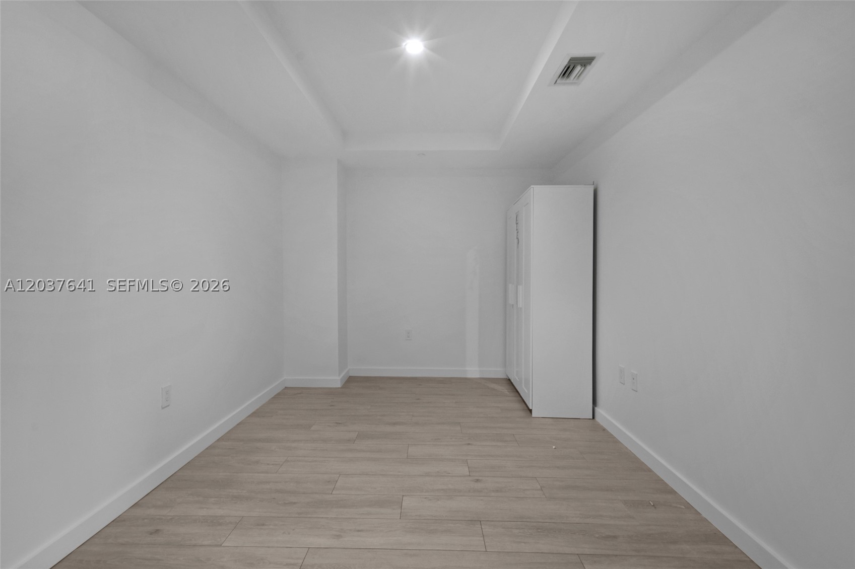 image Brickell Heights East12