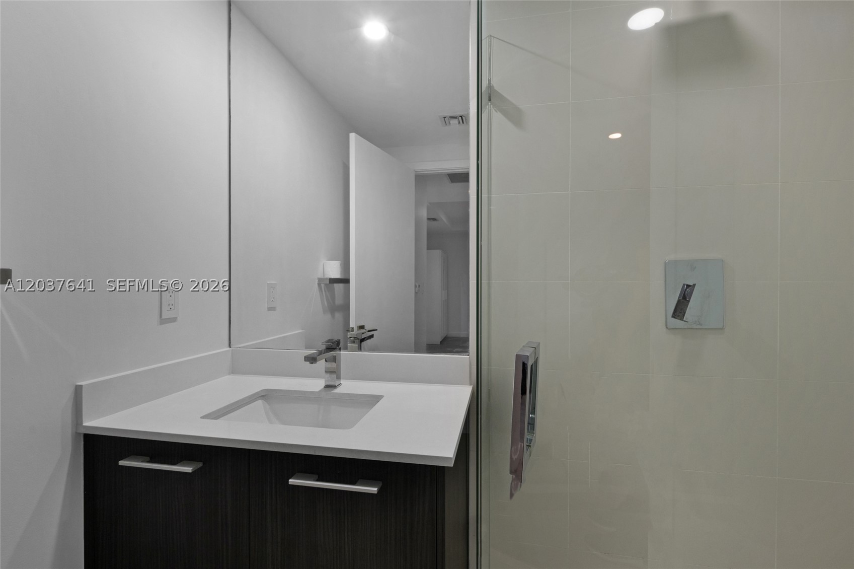 image Brickell Heights East14