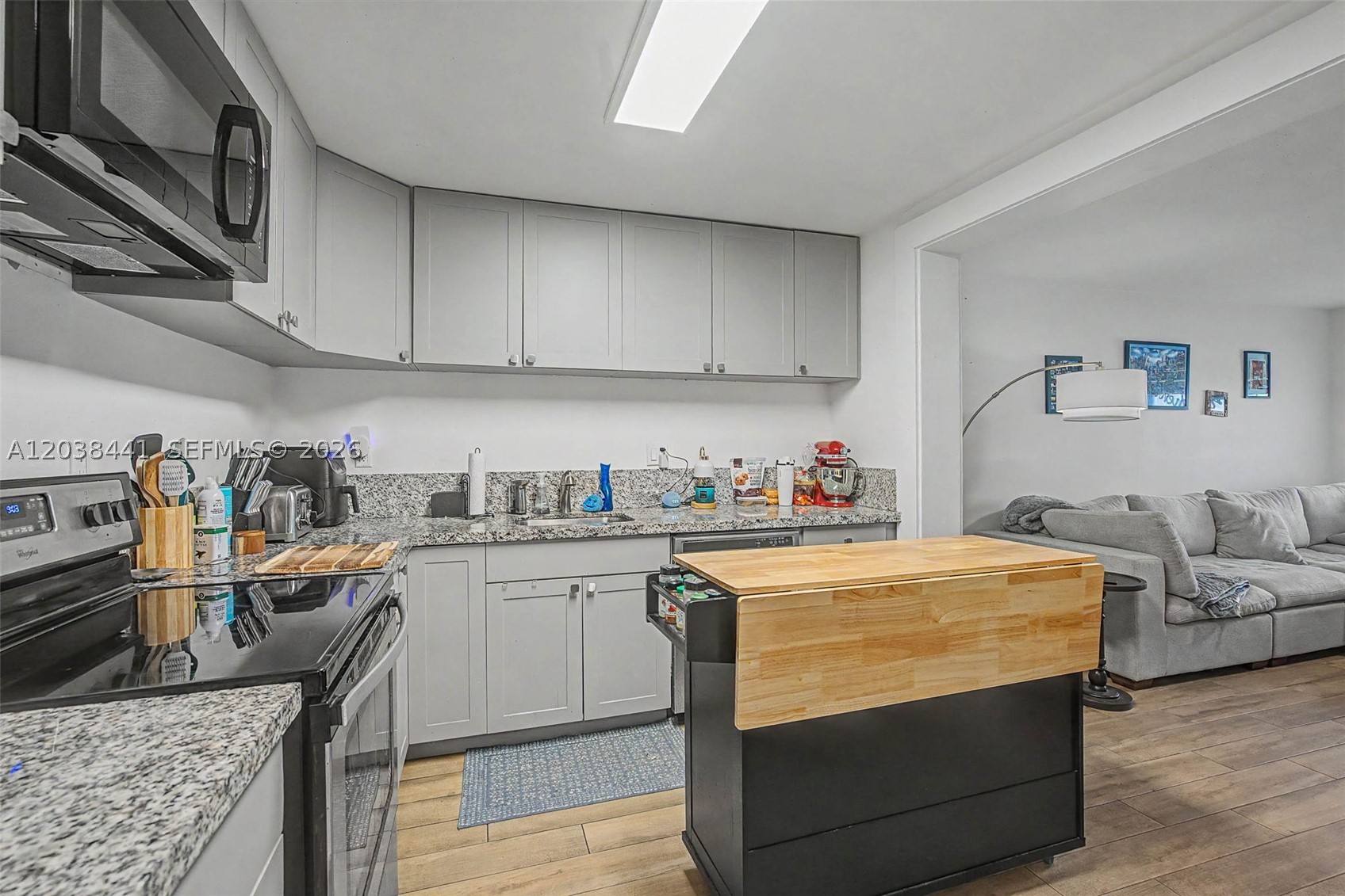 5910 SW 62nd Ter South Miami, FL 33143