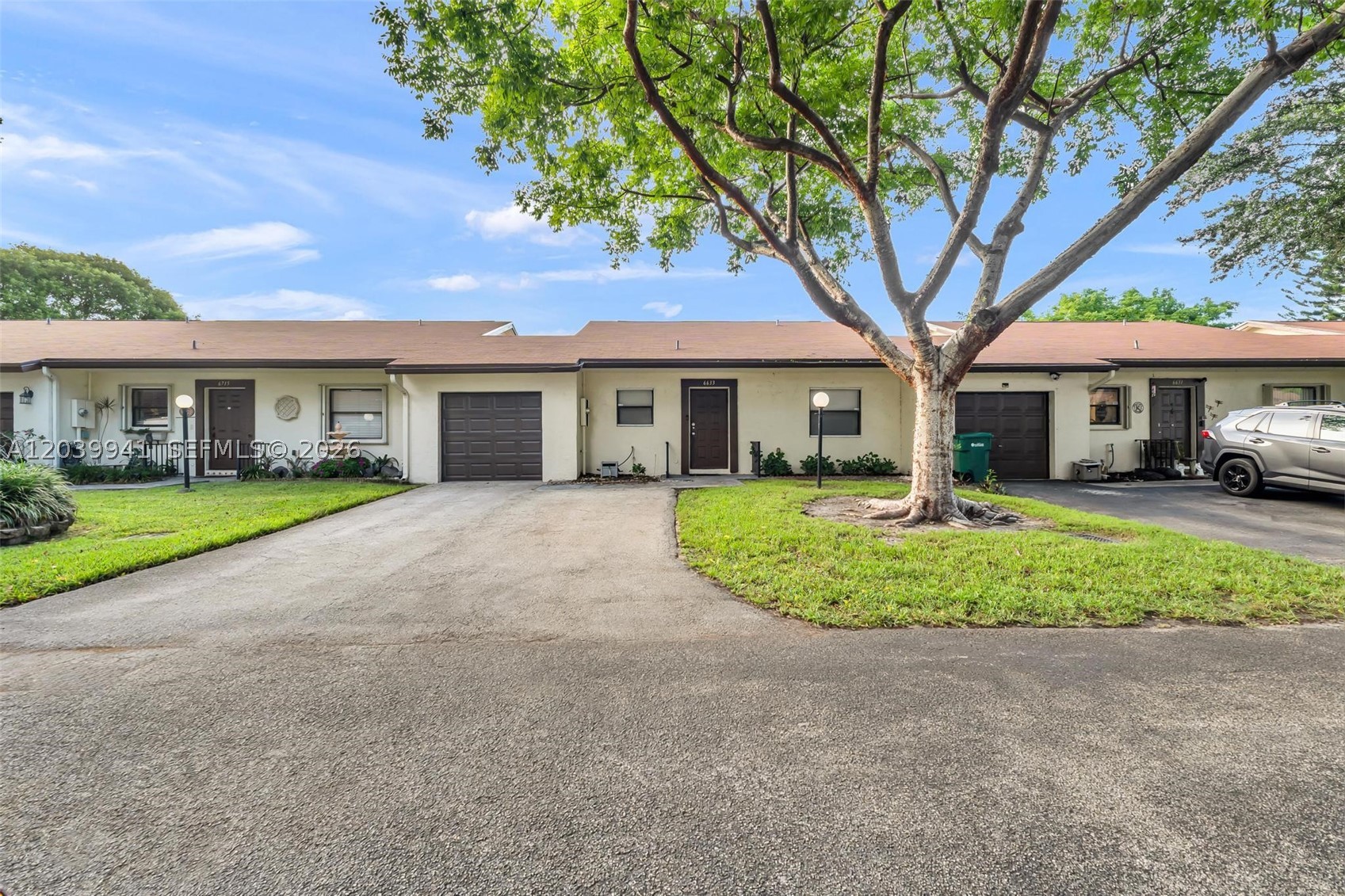 6633 N Parkway Dr #5-7