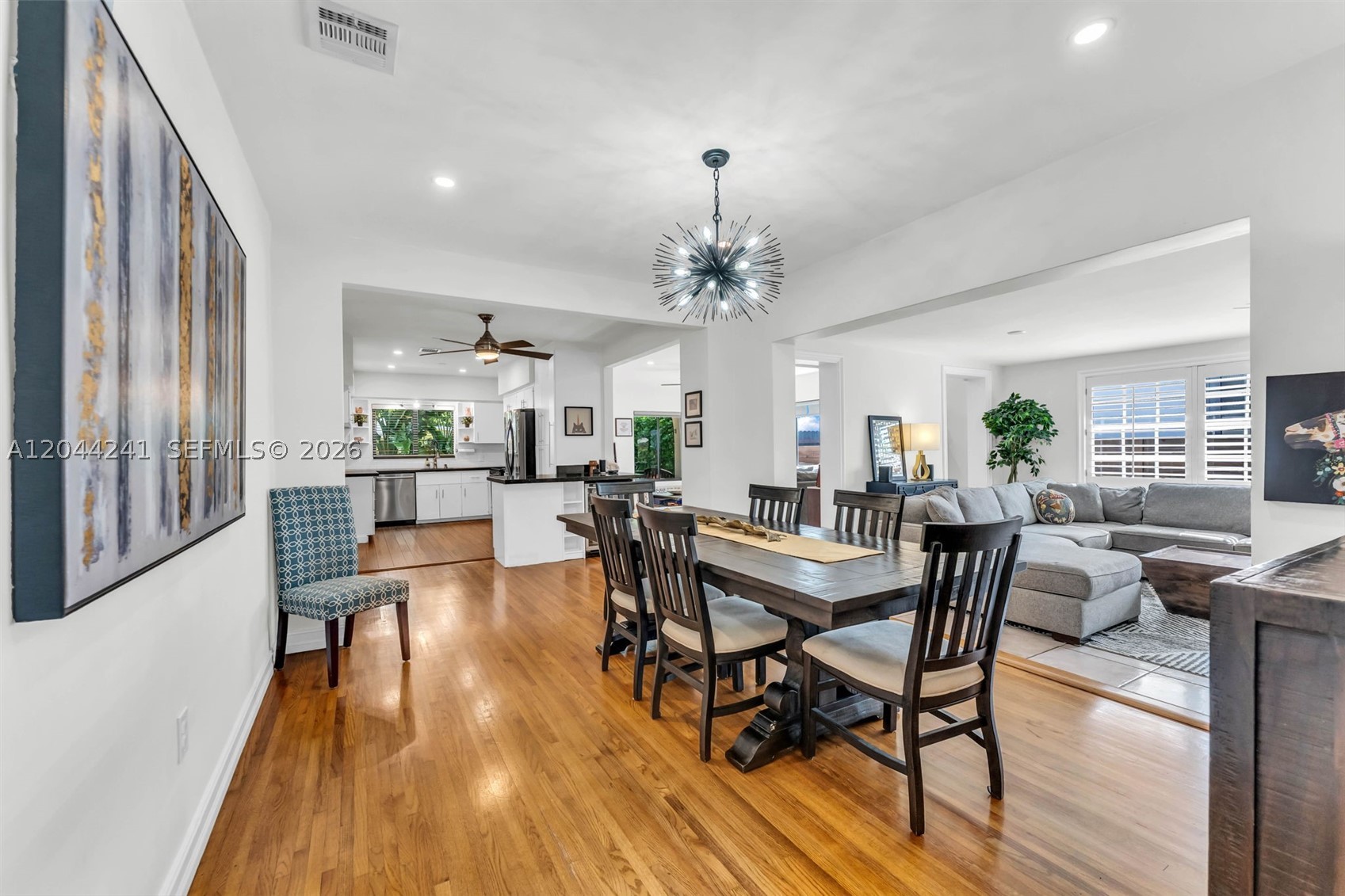 2220 SW 25th St Miami, FL 33133