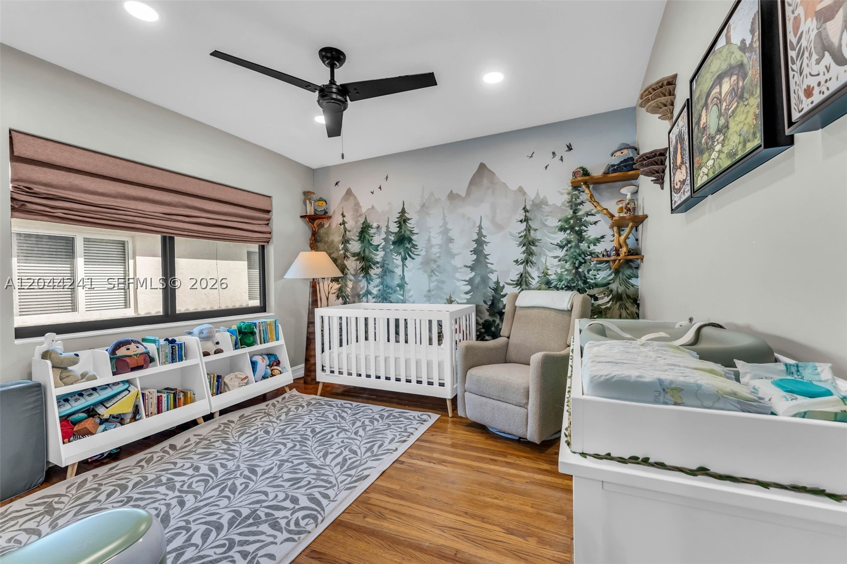 2220 SW 25th St Miami, FL 33133