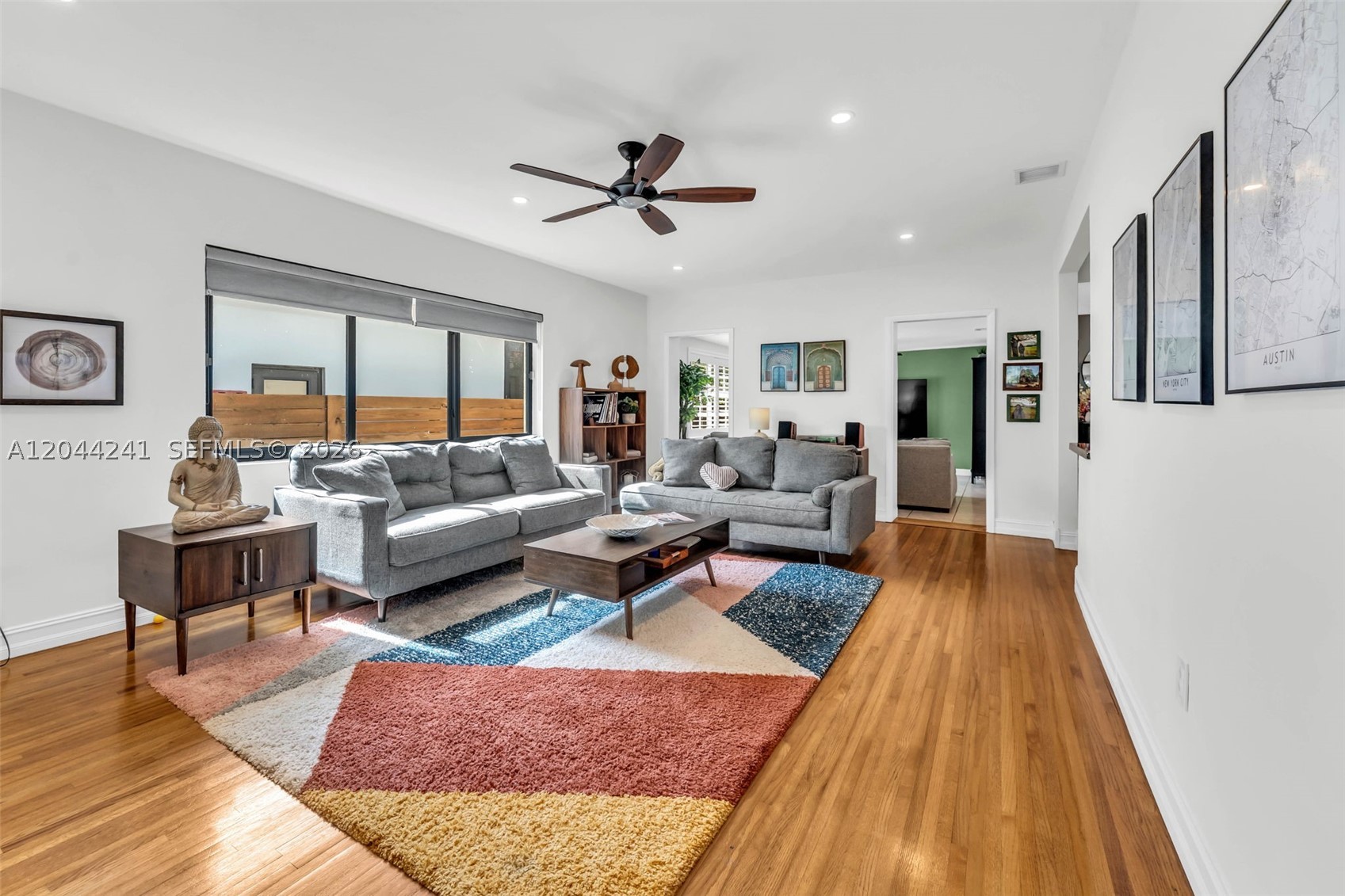 2220 SW 25th St Miami, FL 33133