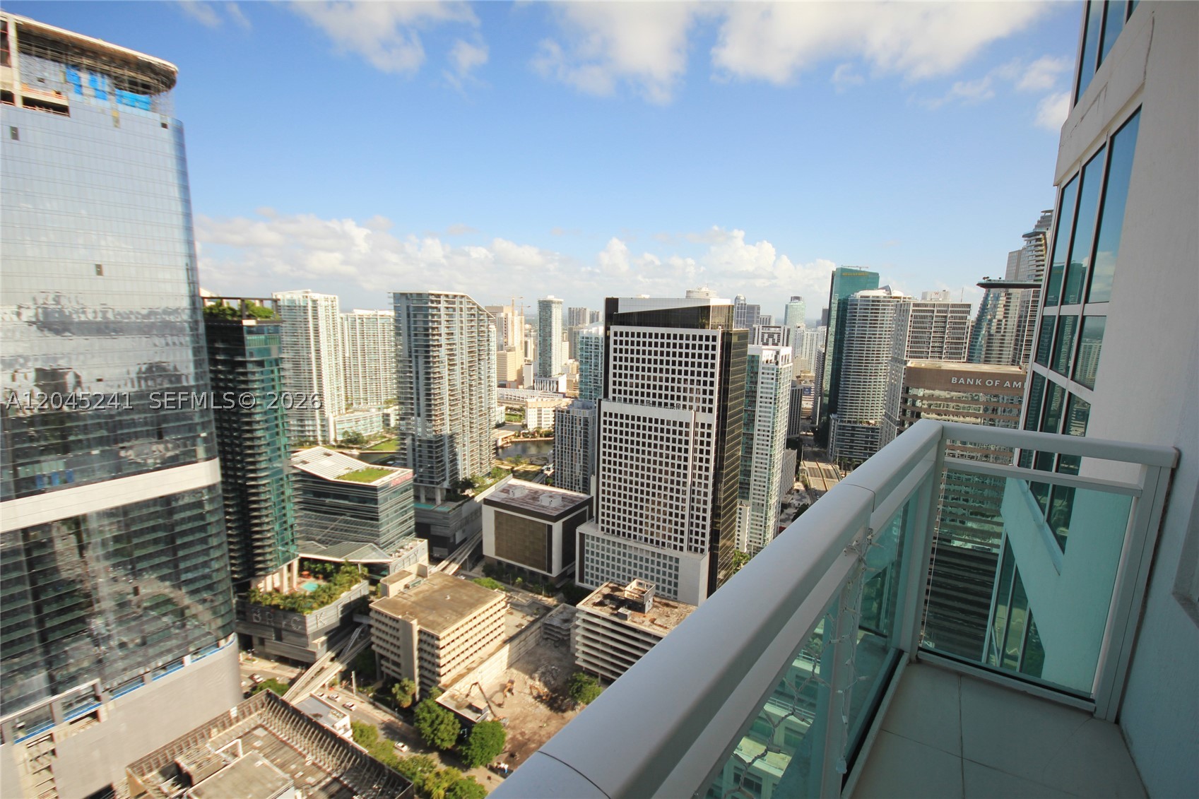 image The Plaza on Brickell East18