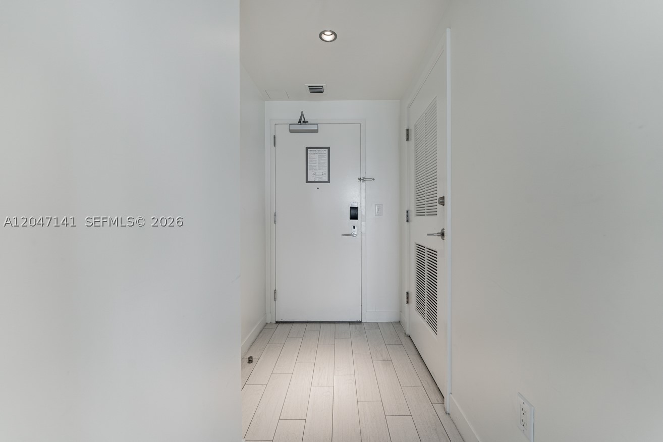 3101 Bayshore Dr #803 Fort Lauderdale, FL 33304