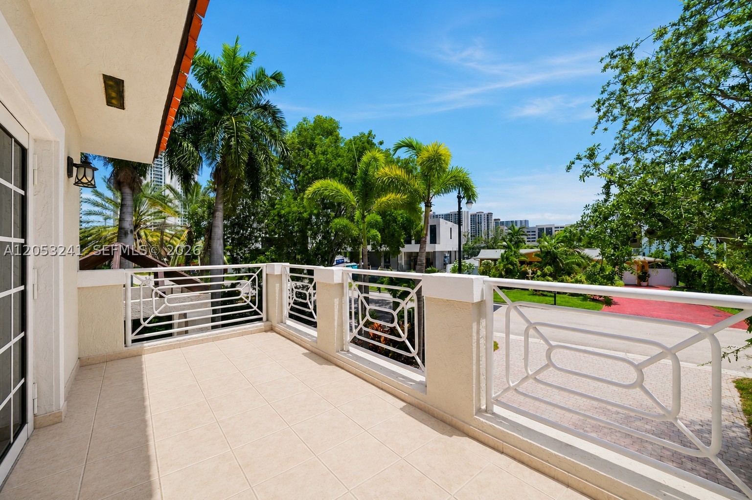 235 Atlantic Ave Sunny Isles Beach, FL 33160