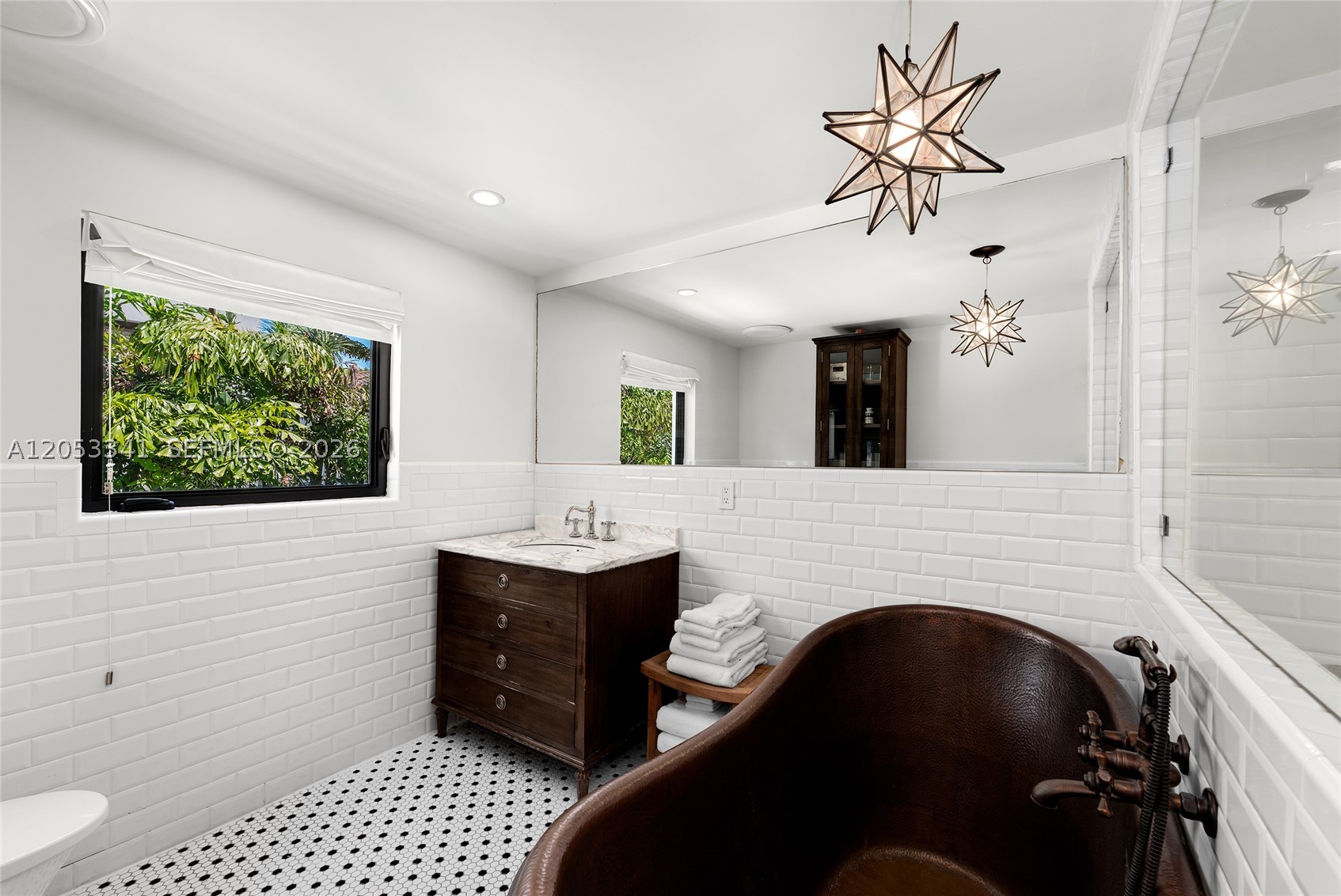 4430 Alton Rd Miami Beach, FL 33140