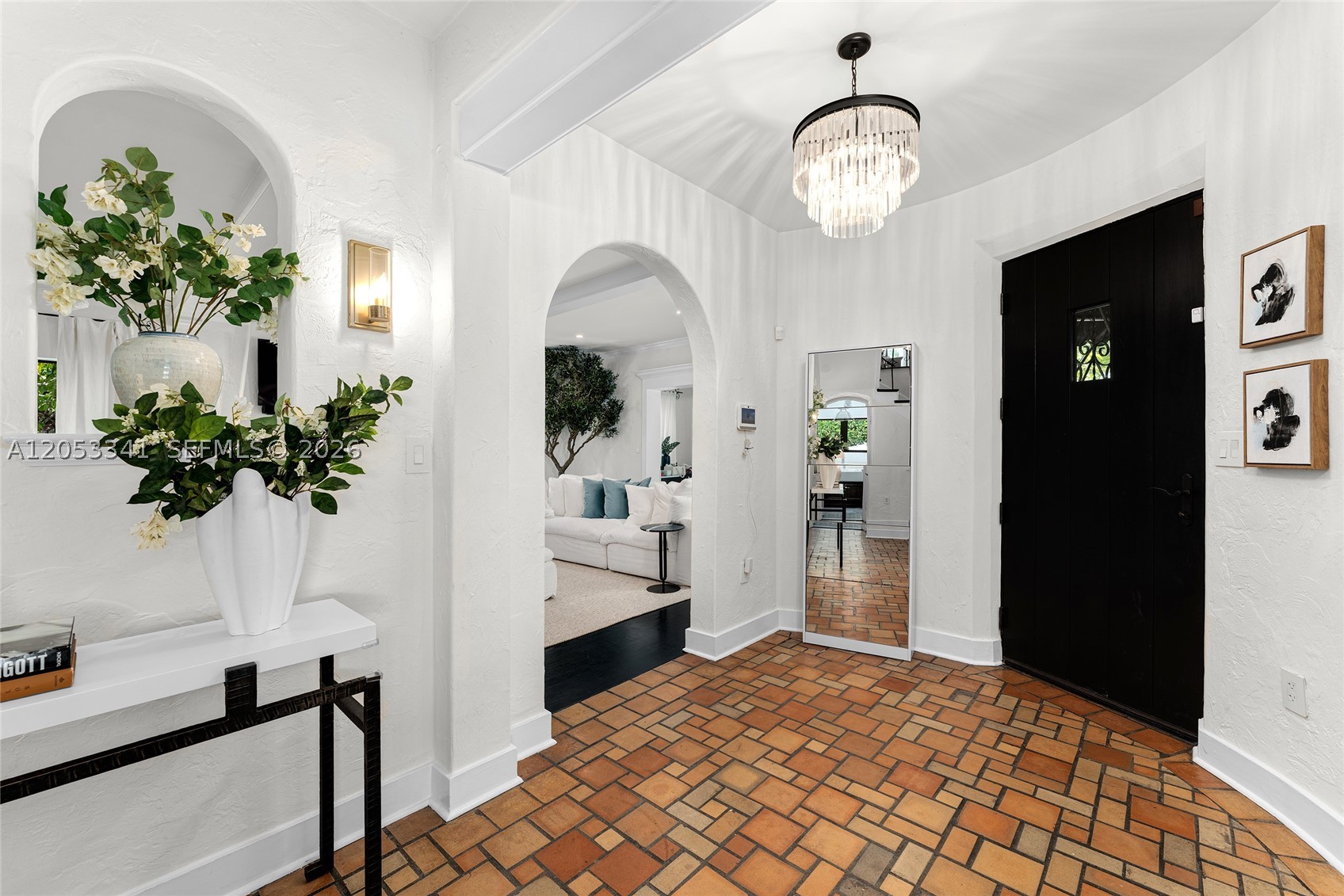 4430 Alton Rd Miami Beach, FL 33140