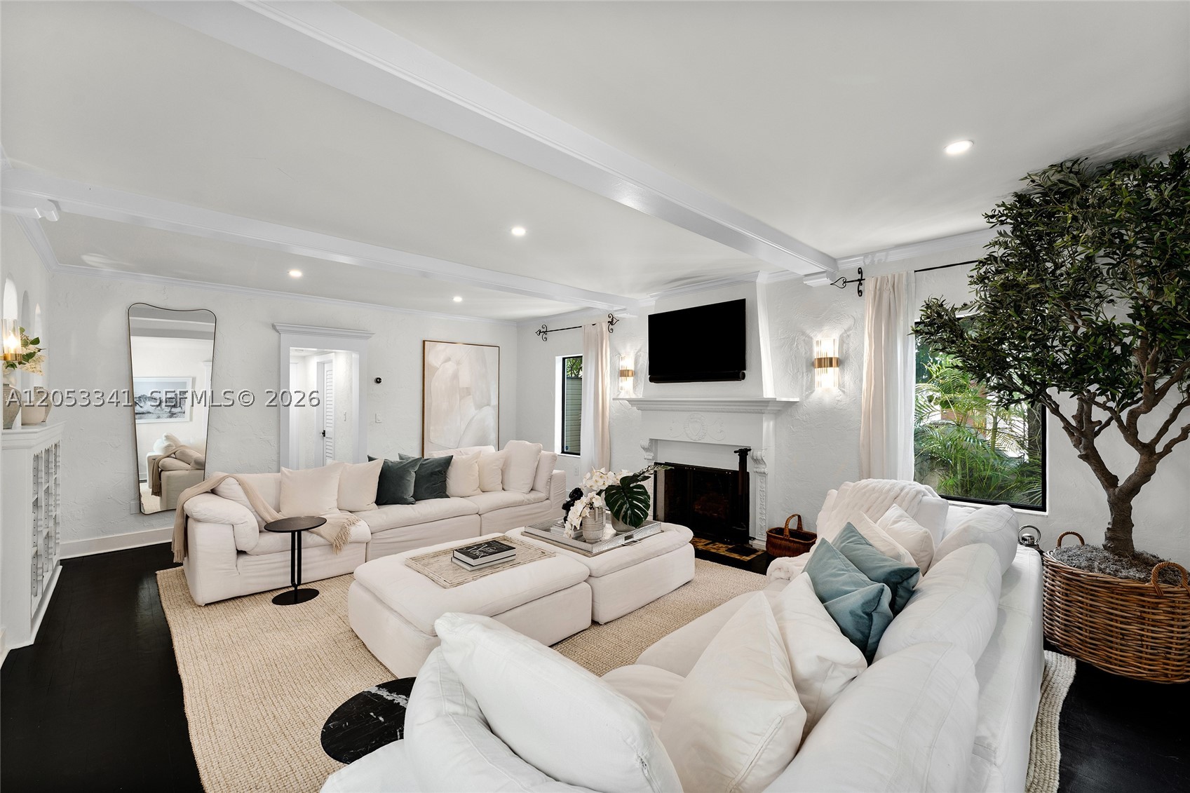 4430 Alton Rd Miami Beach, FL 33140