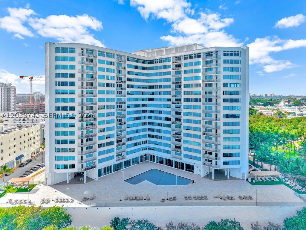 7135 Collins Ave #435