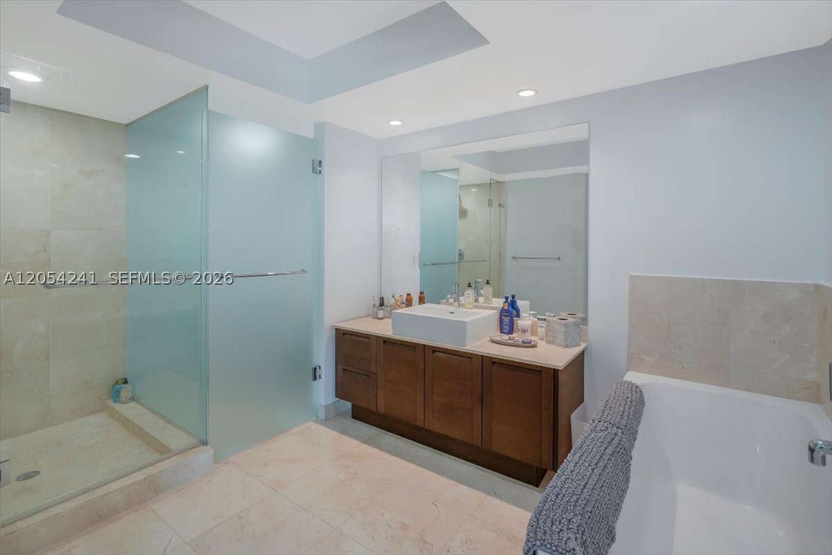 image St Tropez Sunny Isles10