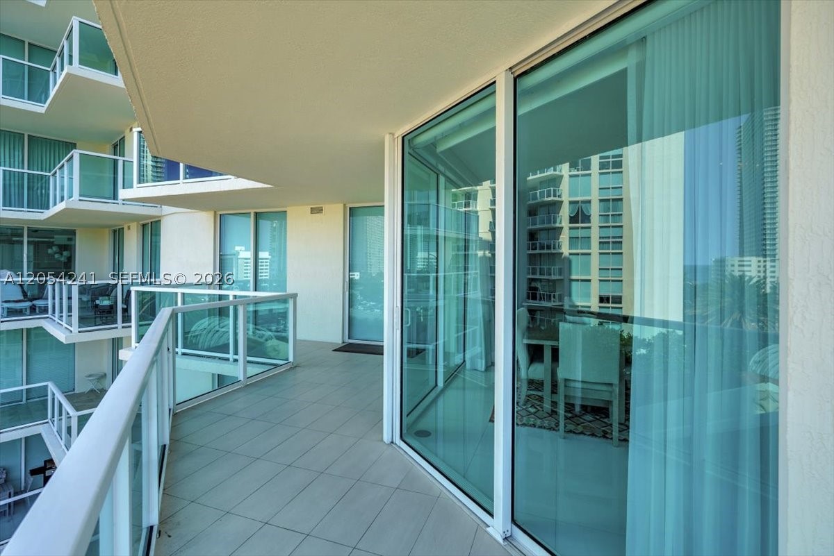 image St Tropez Sunny Isles12