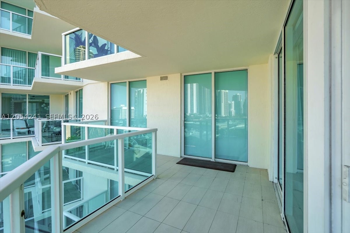 image St Tropez Sunny Isles14