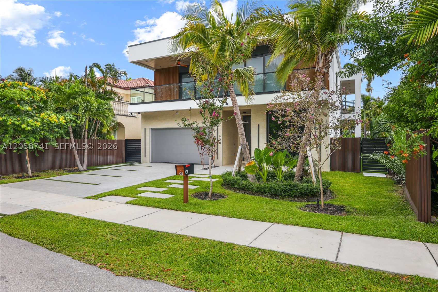 436 NE 10th Ave Fort Lauderdale, FL 33301