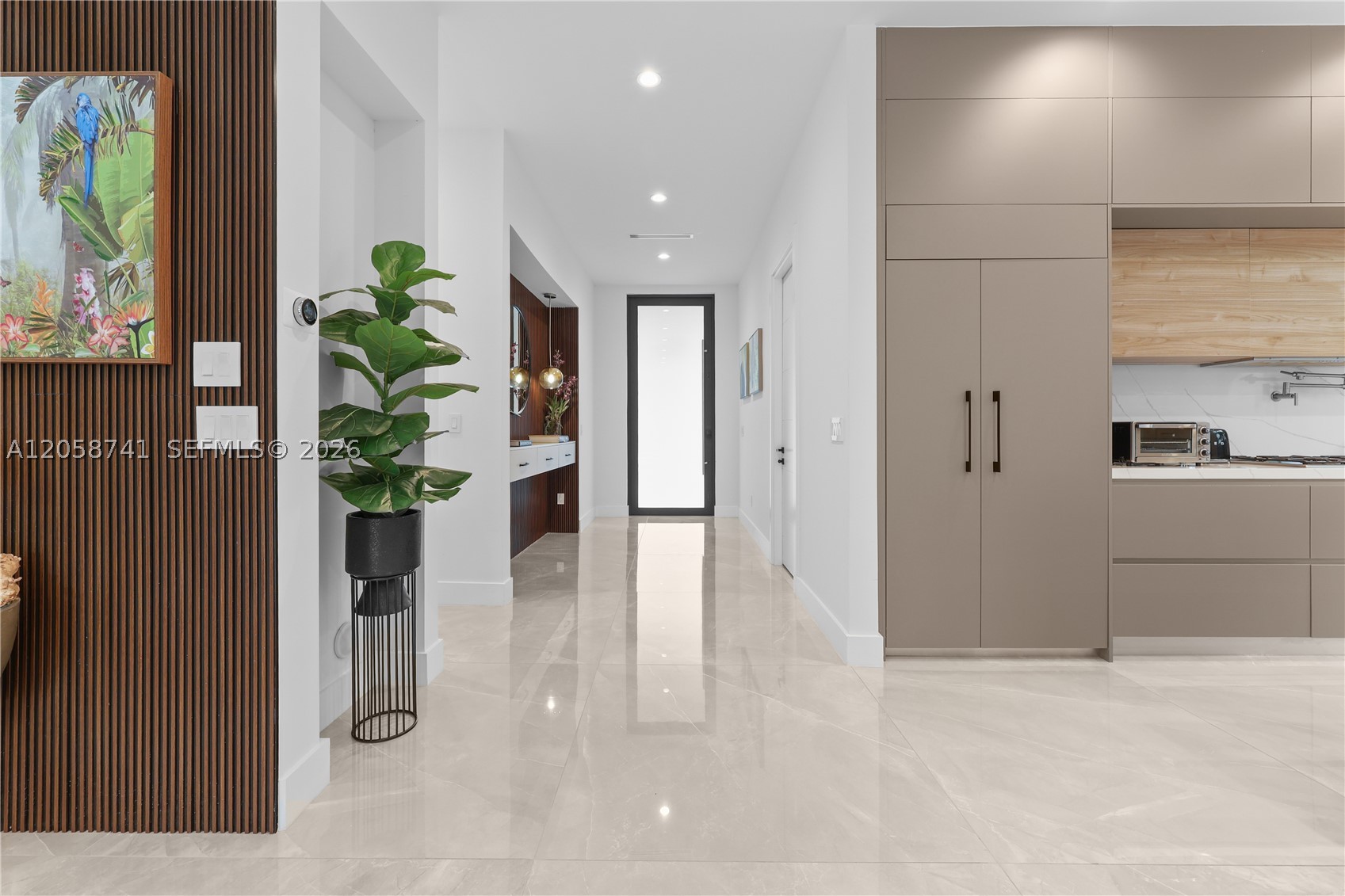 436 NE 10th Ave Fort Lauderdale, FL 33301