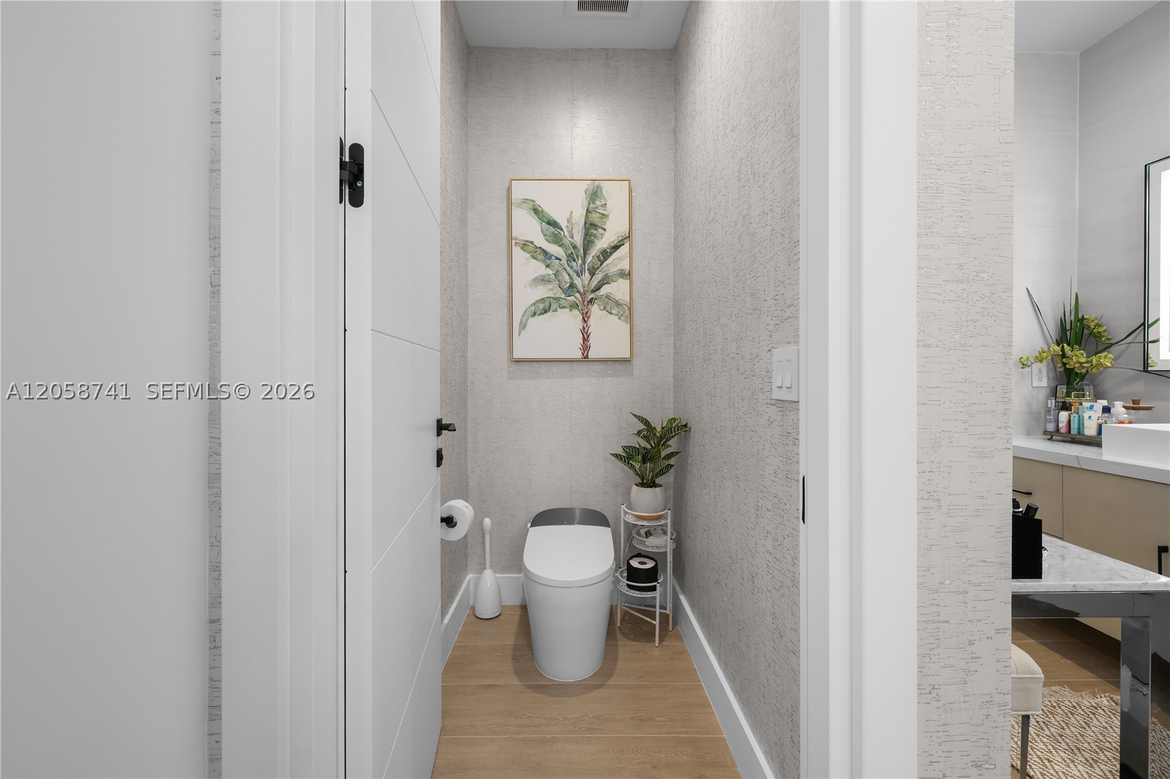 436 NE 10th Ave Fort Lauderdale, FL 33301