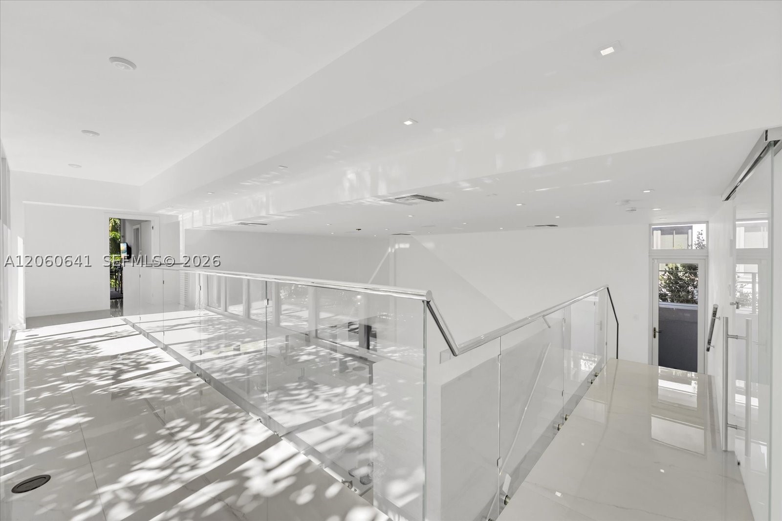 7830 Atlantic Way Miami Beach, FL 33141