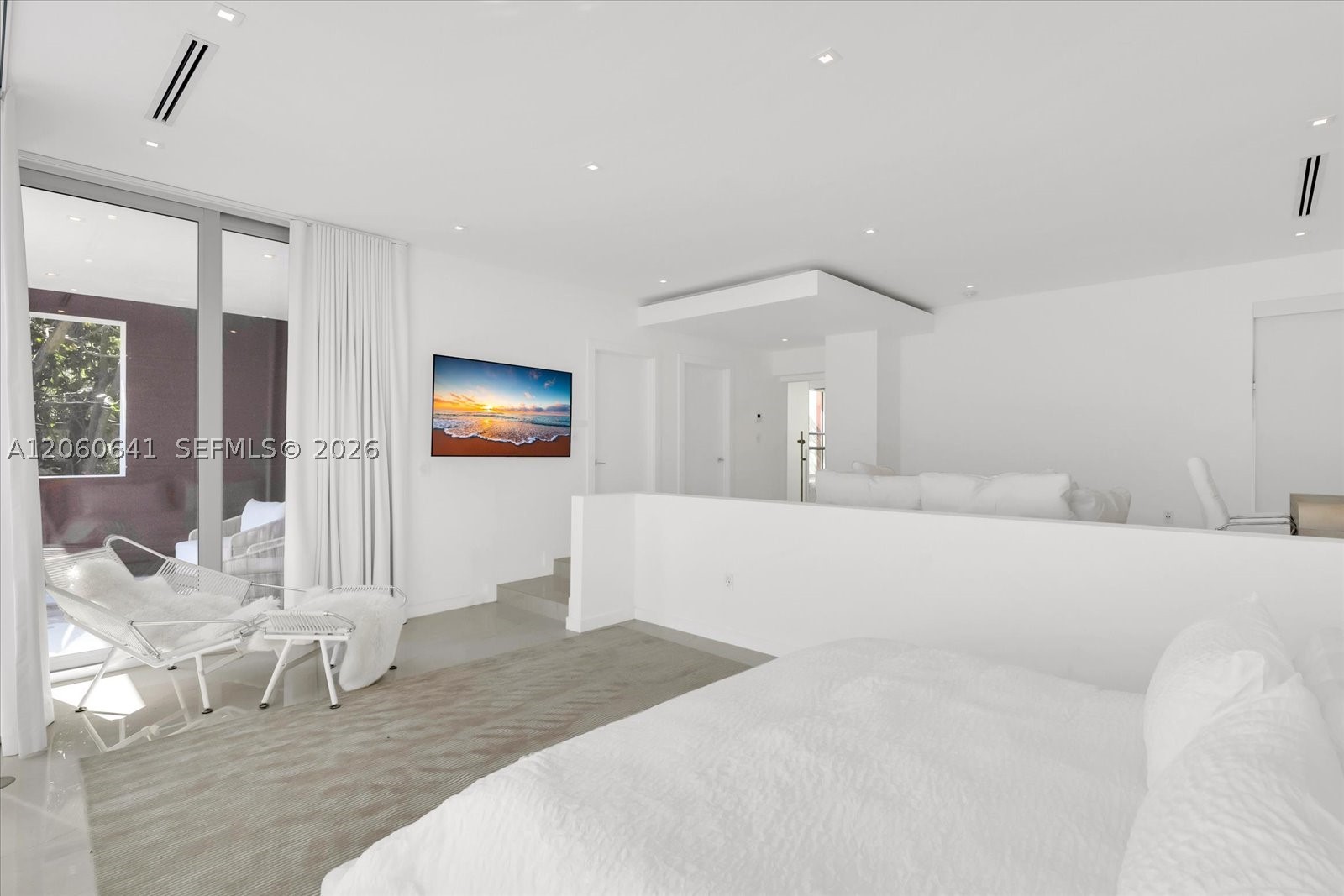 7830 Atlantic Way Miami Beach, FL 33141