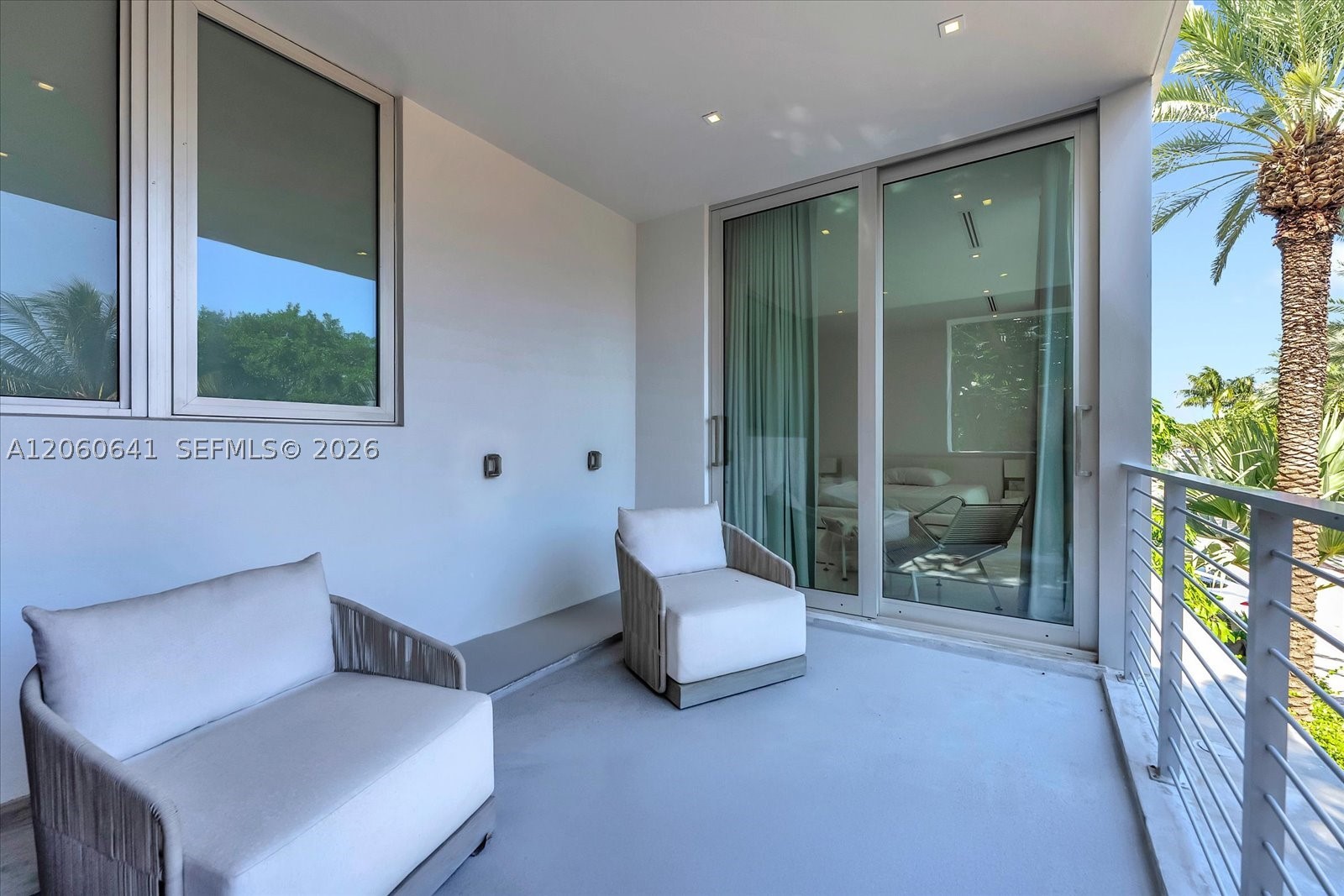 7830 Atlantic Way Miami Beach, FL 33141