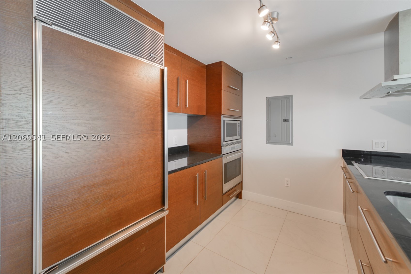 image Icon Brickell II9
