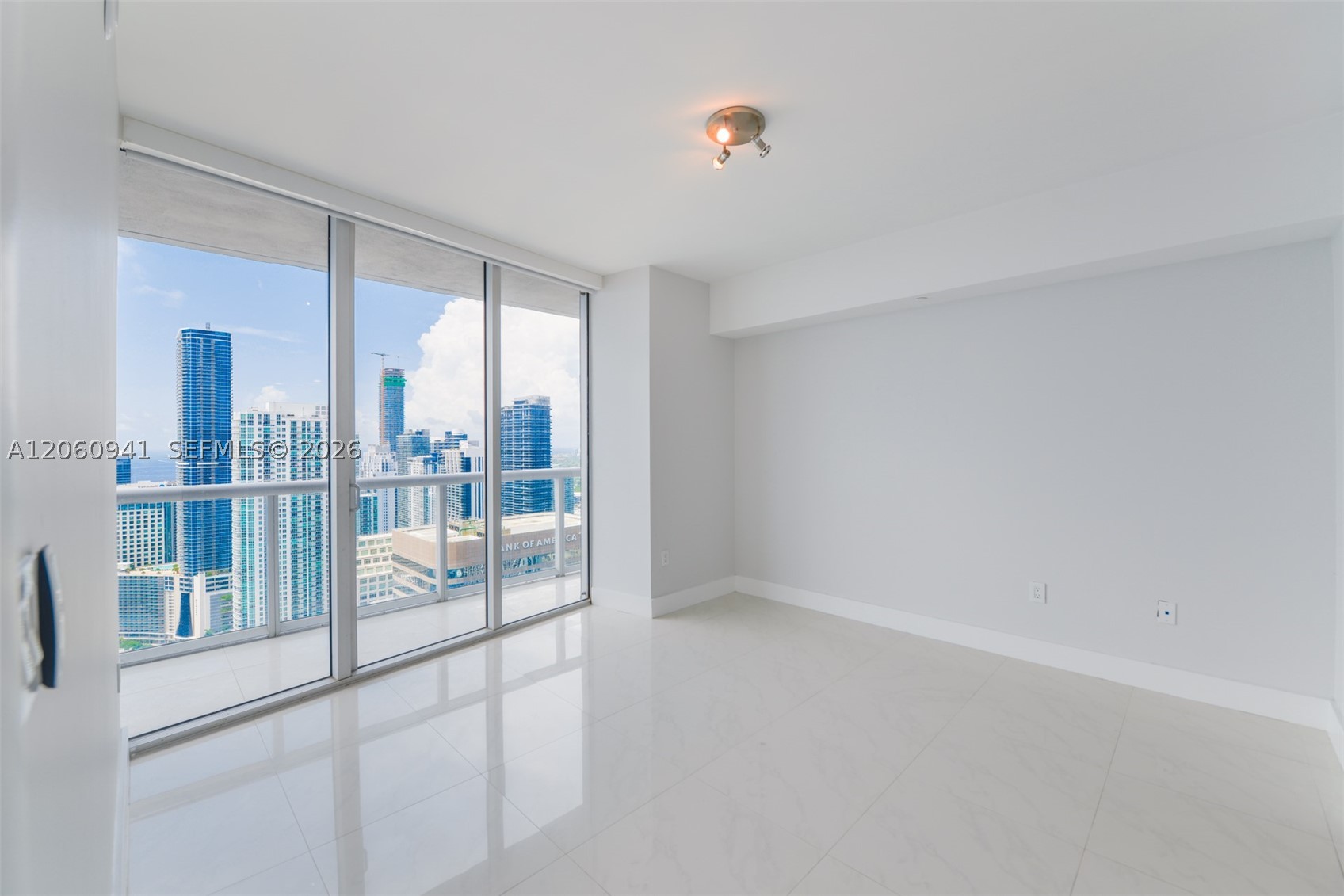 image Icon Brickell II19