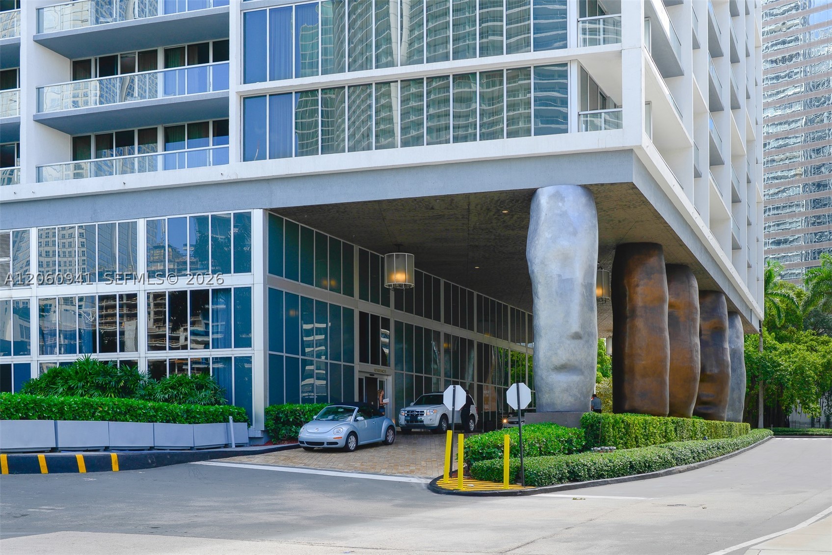 image Icon Brickell II37