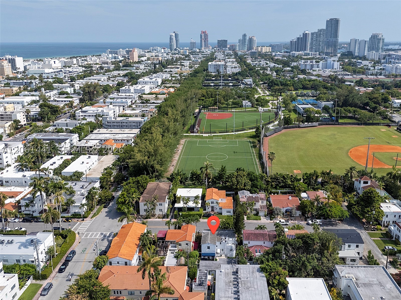 821 Espanola Way Miami Beach, FL 33139
