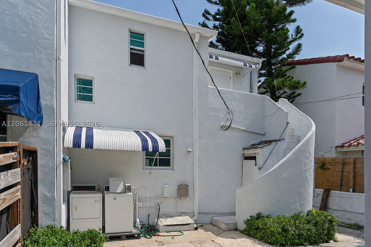 821 Espanola Way Miami Beach, FL 33139