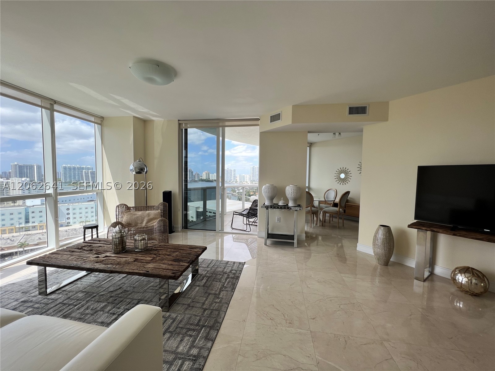 18201 Collins Ave #1801A Sunny Isles Beach, FL 33160