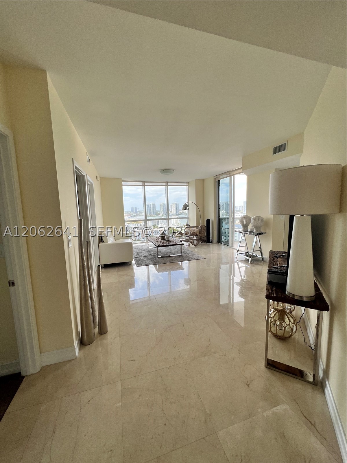 18201 Collins Ave #1801A Sunny Isles Beach, FL 33160