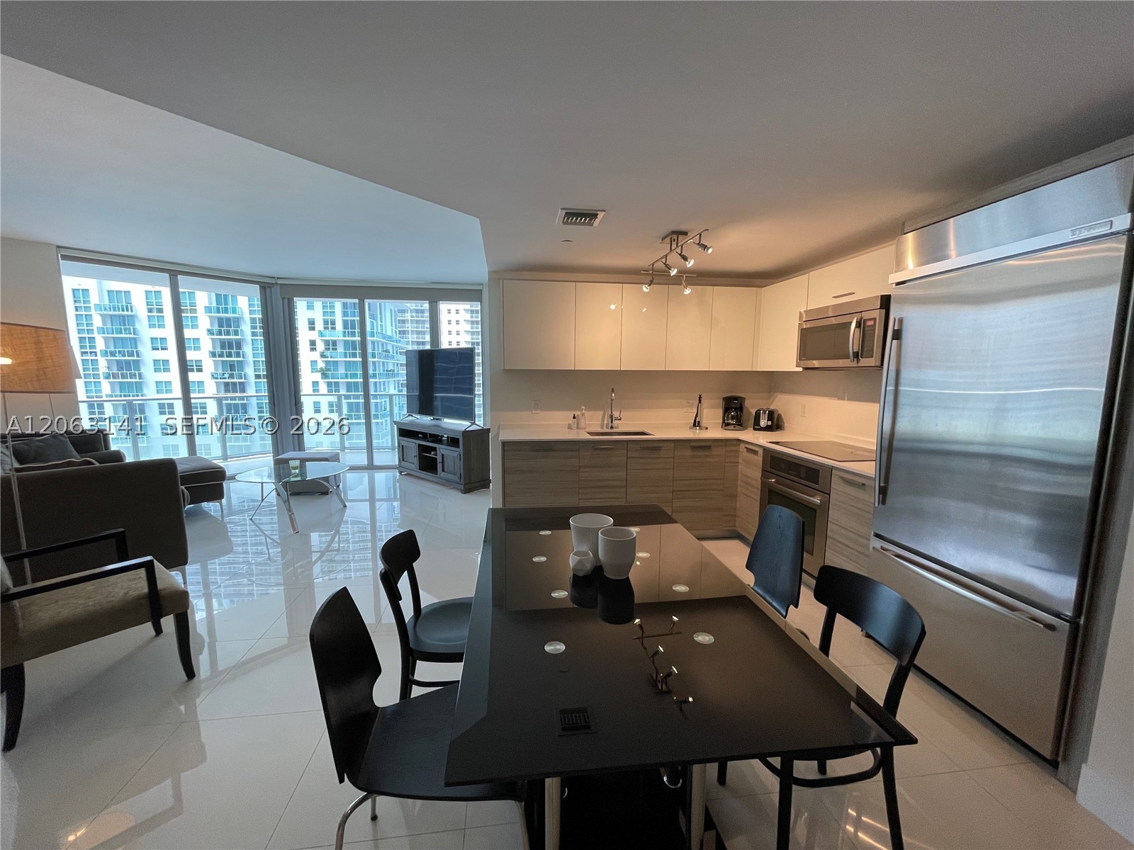 image Brickell House2