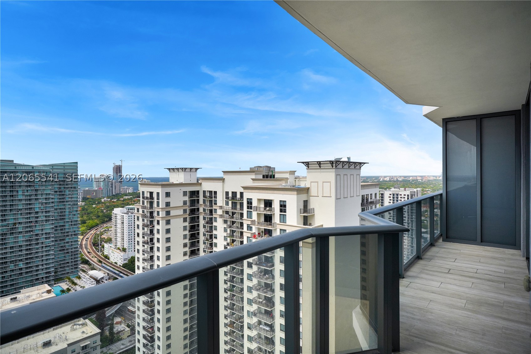 image Brickell Heights West17