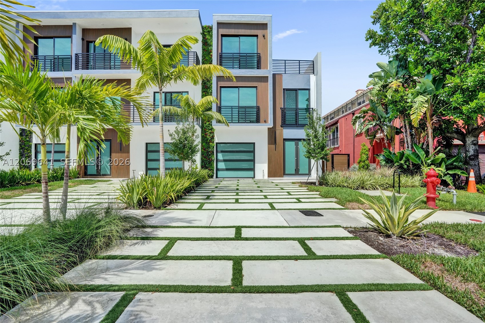 1821 NE 26th Ave Fort Lauderdale, FL 33305
