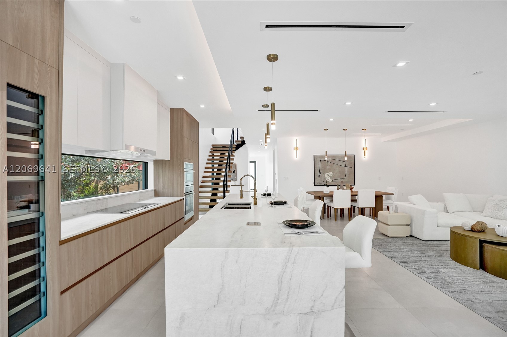 1821 NE 26th Ave Fort Lauderdale, FL 33305