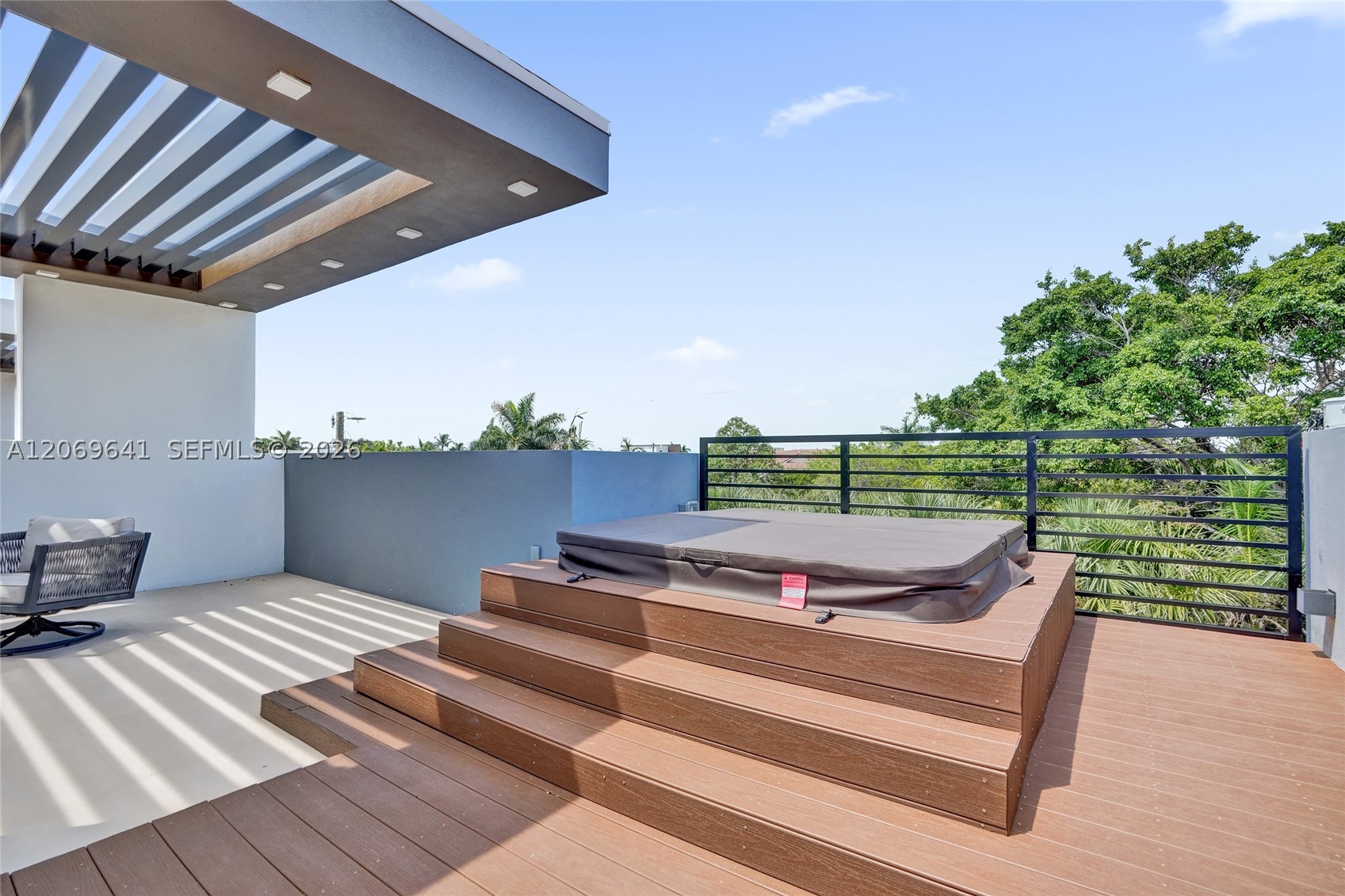 1821 NE 26th Ave Fort Lauderdale, FL 33305