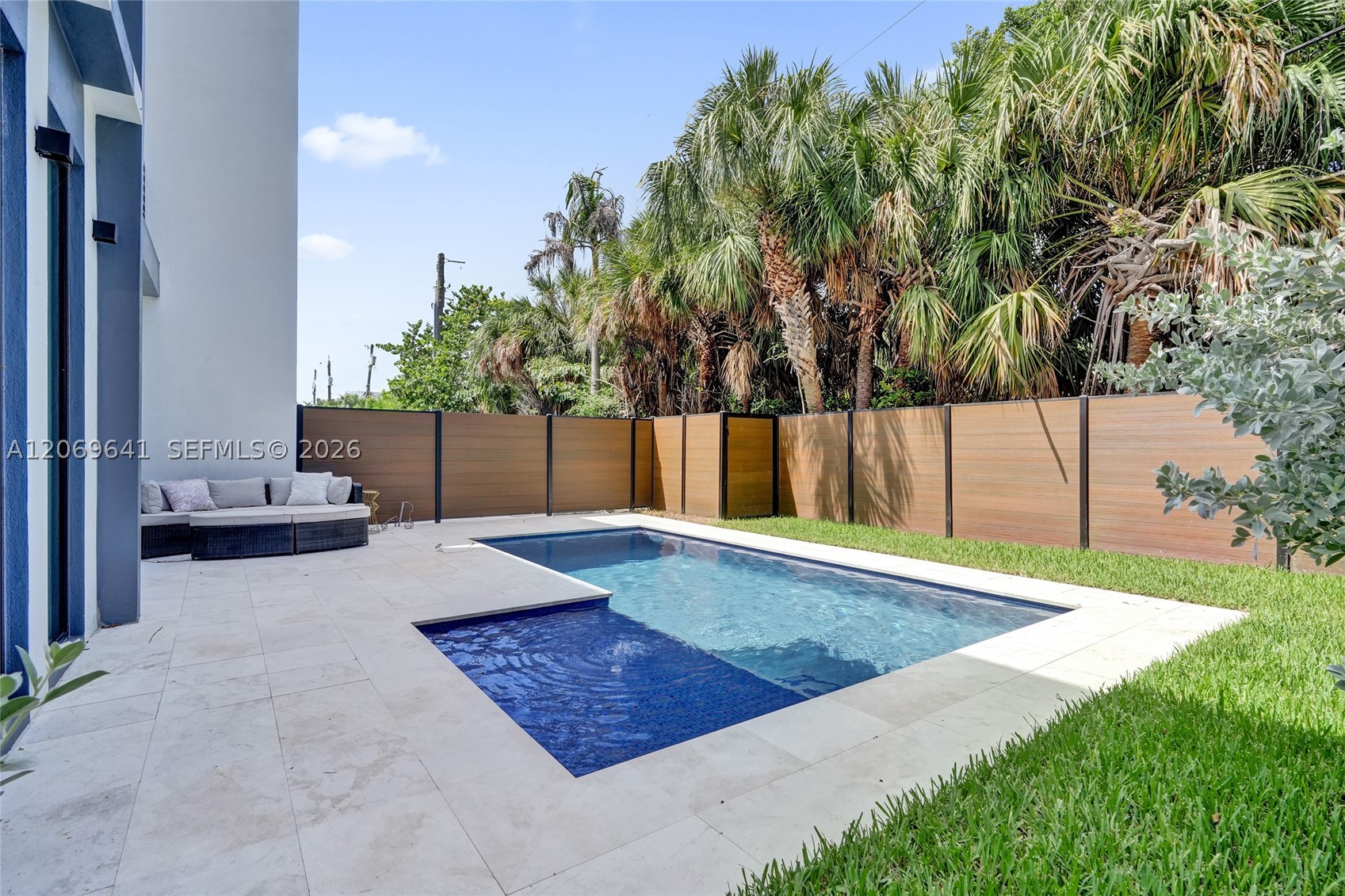 1821 NE 26th Ave Fort Lauderdale, FL 33305