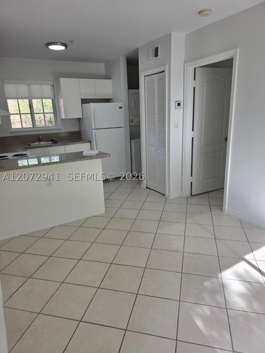 3090 Bird Ave #303